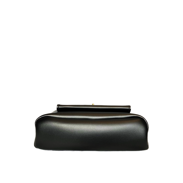 Vintage Kiss-Lock Leather Bag - Victoria's Retro Chic Essential