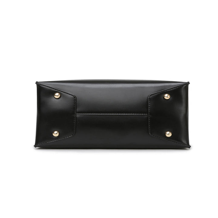 Sleek Structured Leather Tote - Victoria's Minimalist Essential