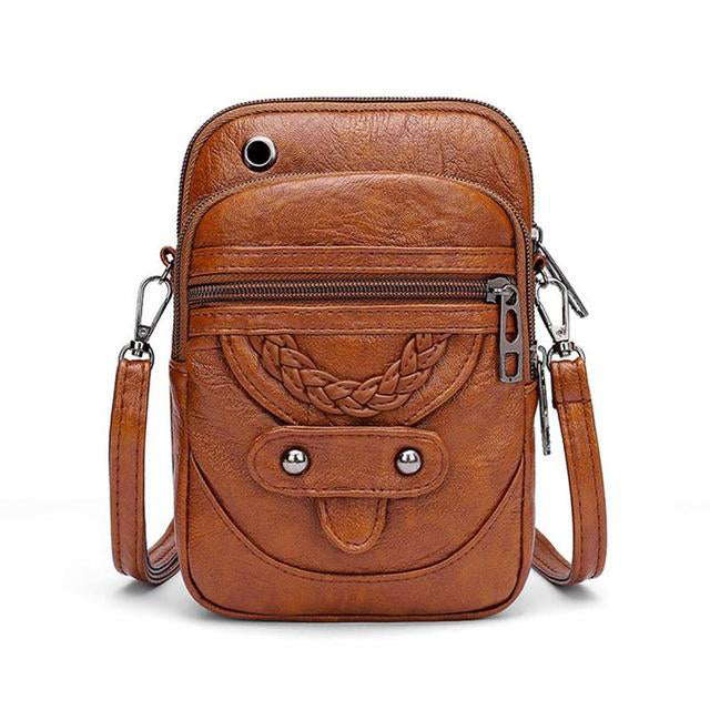 Victoria's Vintage Elegance | Leather Crossbody Bag